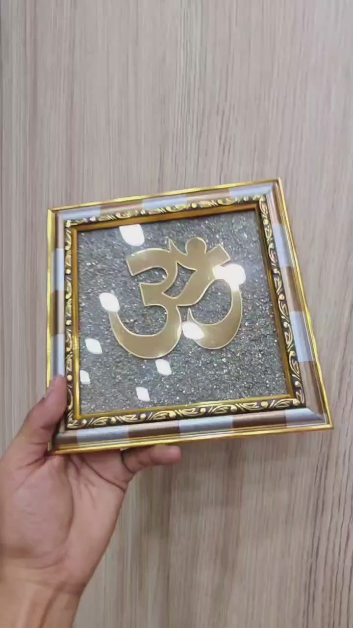 Om Pyrite Dust Frame