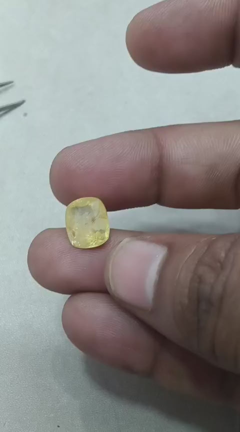 Yellow Sapphire (Ceylon)