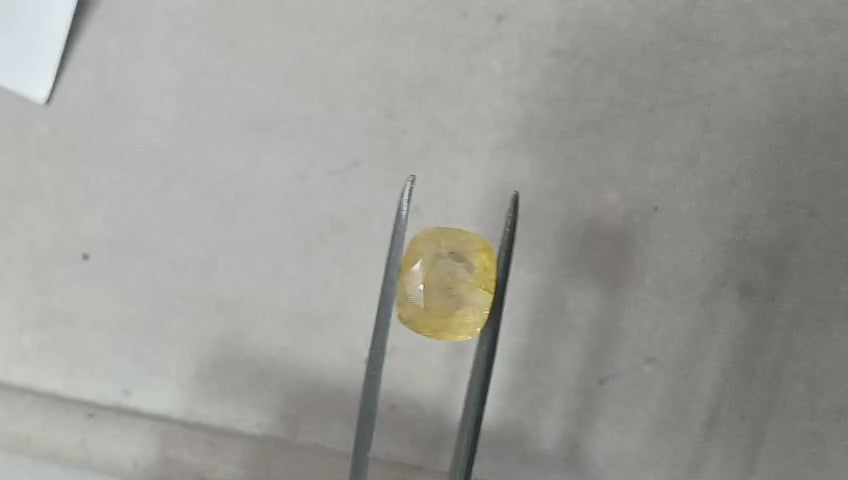 Yellow Sapphire (Ceylon)